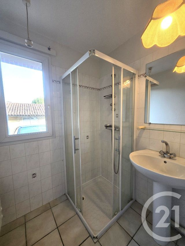 Appartement F2 à louer - 2 pièces - 35.93 m2 - PINSAGUEL - 31 - MIDI-PYRENEES - Century 21 Lacroix Immobilier