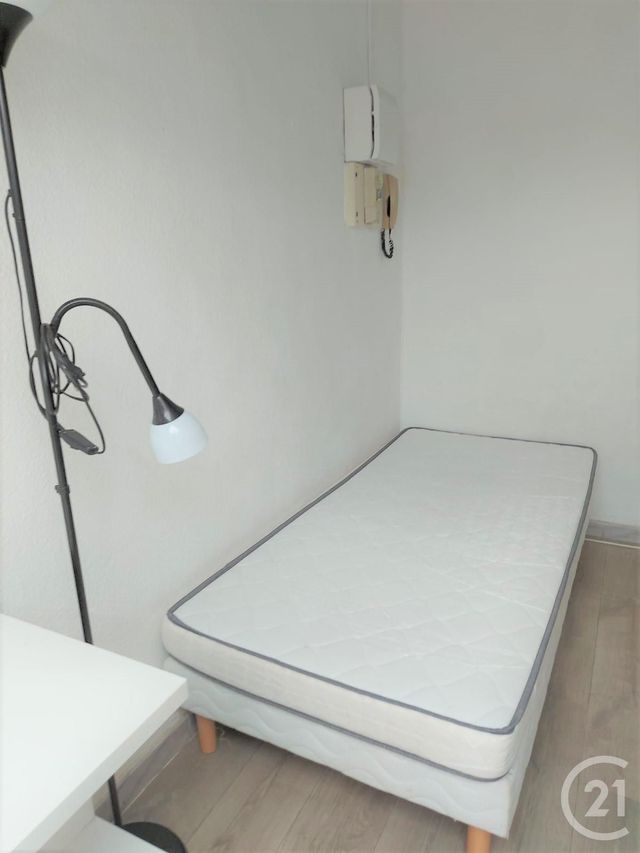 Afficher la photo en grand Appartement F1 à louer - 1 pièce - 11.65 m2 - TOULOUSE - 31 - MIDI-PYRENEES - Century 21 Lacroix Immobilier