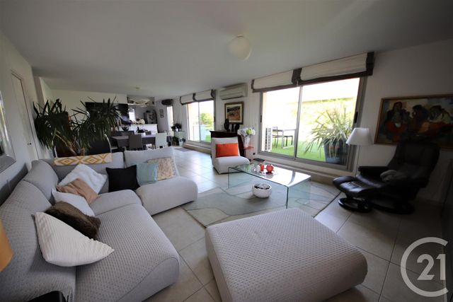 Appartement T5 à vendre - 5 pièces - 128.76 m2 - PORTET SUR GARONNE - 31 - MIDI-PYRENEES - Century 21 Lacroix Immobilier Appartement T5 à vendre - 5 pièces - 128.76 m2 - PORTET SUR GARONNE - 31 - MIDI-PYRENEES - Century 21 Lacroix Immobilier