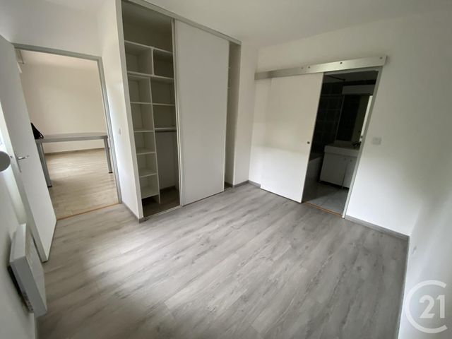 Afficher la photo en grand Appartement T2 à louer - 2 pièces - 39.42 m2 - ST ORENS DE GAMEVILLE - 31 - MIDI-PYRENEES - Century 21 Lacroix Immobilier