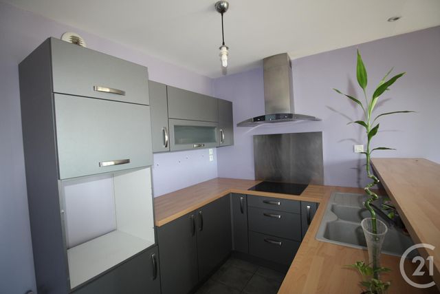 Appartement T3 à louer - 3 pièces - 64.1 m2 - ESCALQUENS - 31 - MIDI-PYRENEES - Century 21 Lacroix Immobilier