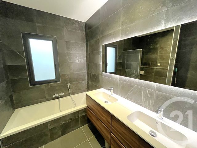 maison à vendre - 6 pièces - 192.4 m2 - GOYRANS - 31 - MIDI-PYRENEES - Century 21 Lacroix Immobilier