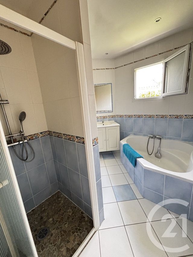 maison à vendre - 5 pièces - 118.7 m2 - ROQUES - 31 - MIDI-PYRENEES - Century 21 Lacroix Immobilier