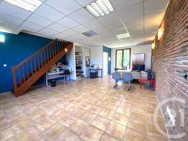 Appartement Local à louer - 3 pièces - 90.0 m2 - CASTANET TOLOSAN - 31 - MIDI-PYRENEES - Century 21 Lacroix Immobilier