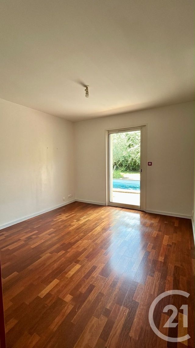 maison à vendre - 8 pièces - 211.0 m2 - AUZEVILLE TOLOSANE - 31 - MIDI-PYRENEES - Century 21 Lacroix Immobilier