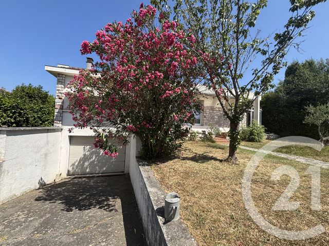 maison à vendre - 6 pièces - 181.0 m2 - PORTET SUR GARONNE - 31 - MIDI-PYRENEES - Century 21 Lacroix Immobilier