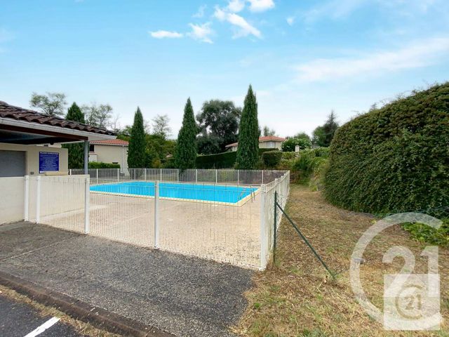 Appartement T3 à vendre - 3 pièces - 62.23 m2 - POMPERTUZAT - 31 - MIDI-PYRENEES - Century 21 Lacroix Immobilier