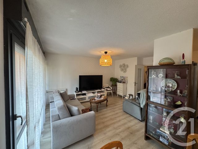 Appartement F3 à vendre - 3 pièces - 65.29 m2 - CASTANET TOLOSAN - 31 - MIDI-PYRENEES - Century 21 Lacroix Immobilier