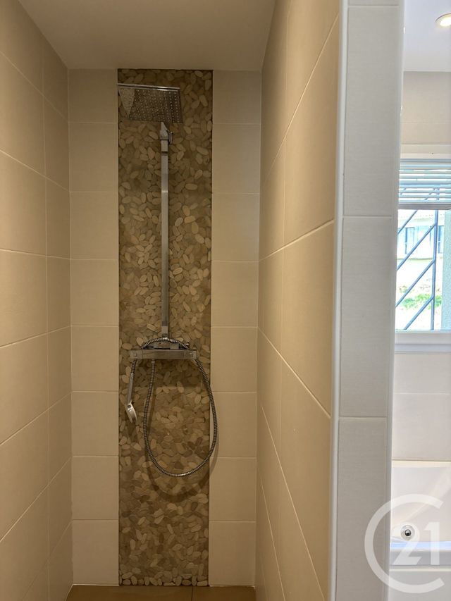 maison à vendre - 5 pièces - 147.0 m2 - CASTANET TOLOSAN - 31 - MIDI-PYRENEES - Century 21 Lacroix Immobilier