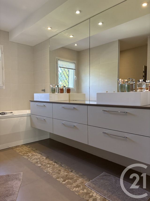 maison à vendre - 5 pièces - 147.0 m2 - CASTANET TOLOSAN - 31 - MIDI-PYRENEES - Century 21 Lacroix Immobilier