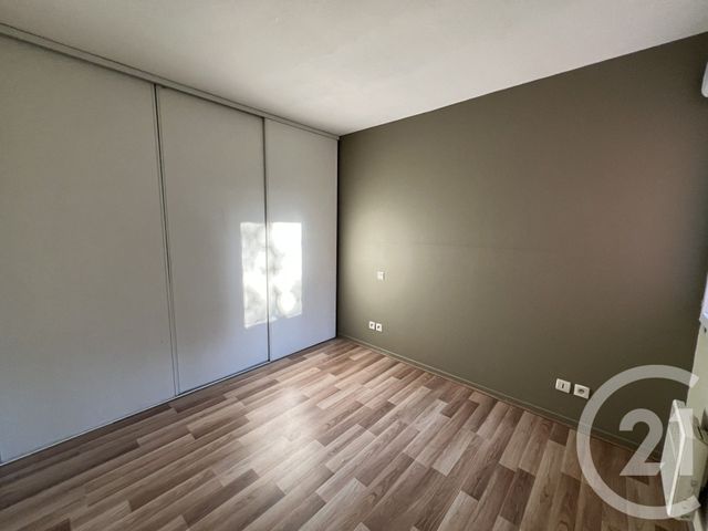Appartement T2 à vendre - 2 pièces - 46.0 m2 - PORTET SUR GARONNE - 31 - MIDI-PYRENEES - Century 21 Lacroix Immobilier