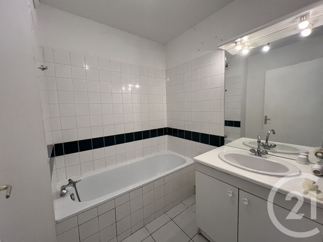 Appartement T2 à vendre - 2 pièces - 46.0 m2 - PORTET SUR GARONNE - 31 - MIDI-PYRENEES - Century 21 Lacroix Immobilier