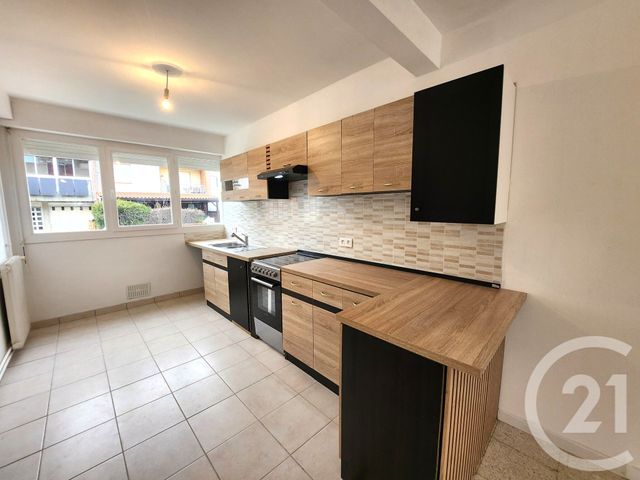 maison à louer - 5 pièces - 93.0 m2 - PINSAGUEL - 31 - MIDI-PYRENEES - Century 21 Lacroix Immobilier