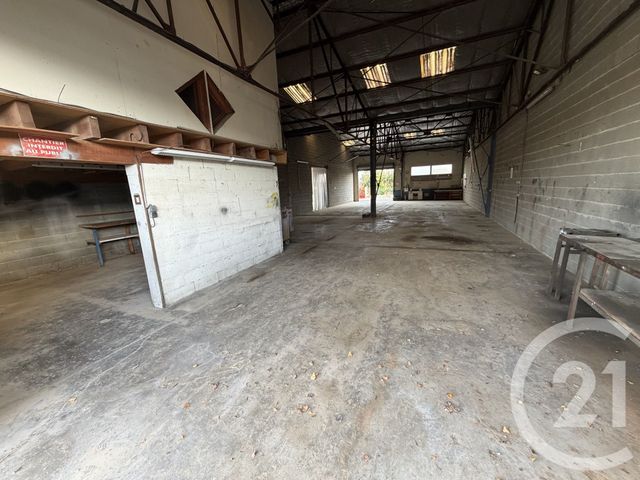 maison à louer - 2 pièces - 250.0 m2 - L ISLE JOURDAIN - 32 - MIDI-PYRENEES - Century 21 Lacroix Immobilier