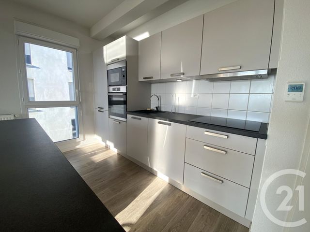 Appartement T3 à louer - 3 pièces - 62.45 m2 - RAMONVILLE ST AGNE - 31 - MIDI-PYRENEES - Century 21 Lacroix Immobilier