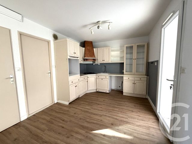 maison à louer - 4 pièces - 90.62 m2 - PINS JUSTARET - 31 - MIDI-PYRENEES - Century 21 Lacroix Immobilier