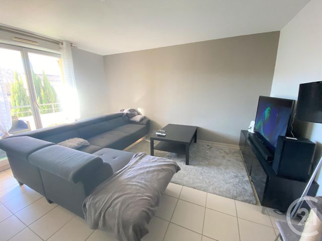 Appartement F3 à louer - 3 pièces - 50.7 m2 - EAUNES - 31 - MIDI-PYRENEES - Century 21 Lacroix Immobilier