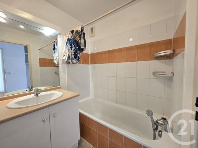 Appartement F2 à louer - 2 pièces - 43.71 m2 - PORTET SUR GARONNE - 31 - MIDI-PYRENEES - Century 21 Lacroix Immobilier