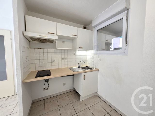 Appartement F2 à louer - 2 pièces - 43.71 m2 - PORTET SUR GARONNE - 31 - MIDI-PYRENEES - Century 21 Lacroix Immobilier