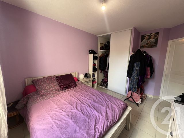 Appartement T2 à vendre - 2 pièces - 42.37 m2 - ROQUES - 31 - MIDI-PYRENEES - Century 21 Lacroix Immobilier