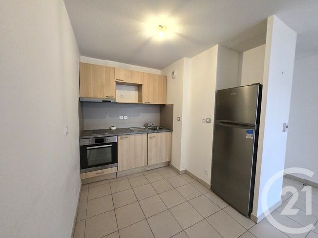 Appartement T2 à louer - 2 pièces - 39.0 m2 - CASTANET TOLOSAN - 31 - MIDI-PYRENEES - Century 21 Lacroix Immobilier