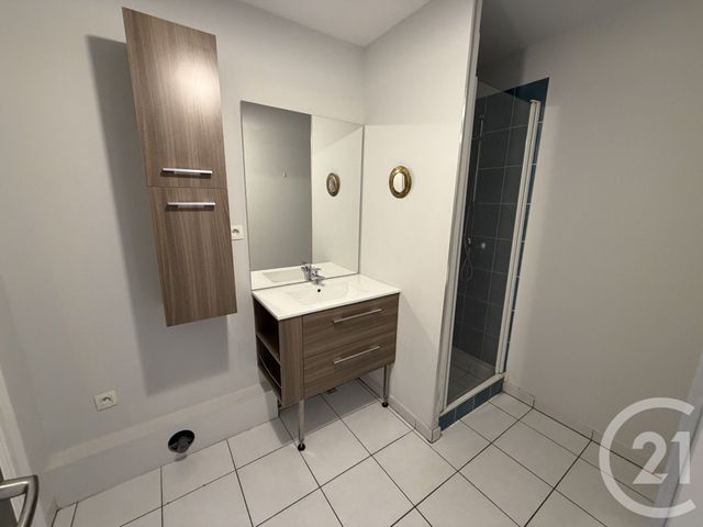 Appartement T2 à vendre - 3 pièces - 63.39 m2 - PINSAGUEL - 31 - MIDI-PYRENEES - Century 21 Lacroix Immobilier