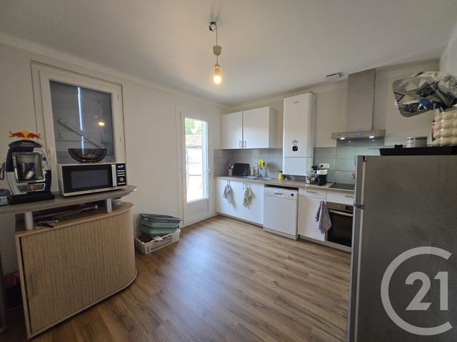 Appartement T3 à louer - 3 pièces - 77.56 m2 - VENERQUE - 31 - MIDI-PYRENEES - Century 21 Lacroix Immobilier