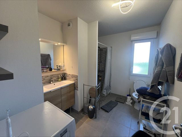 Appartement T3 à vendre - 3 pièces - 62.0 m2 - PINSAGUEL - 31 - MIDI-PYRENEES - Century 21 Lacroix Immobilier