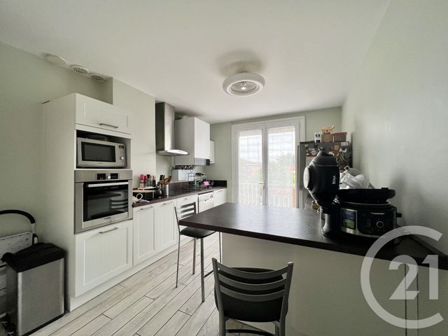 Appartement T4 à vendre - 4 pièces - 96.9 m2 - PORTET SUR GARONNE - 31 - MIDI-PYRENEES - Century 21 Lacroix Immobilier