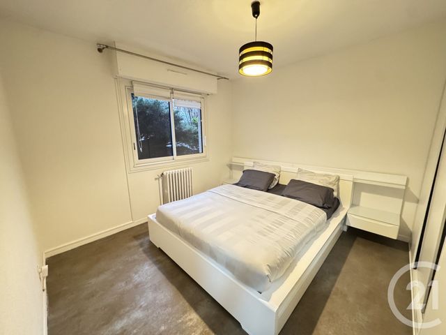 Appartement T4 à louer - 4 pièces - 85.45 m2 - TOULOUSE - 31 - MIDI-PYRENEES - Century 21 Lacroix Immobilier