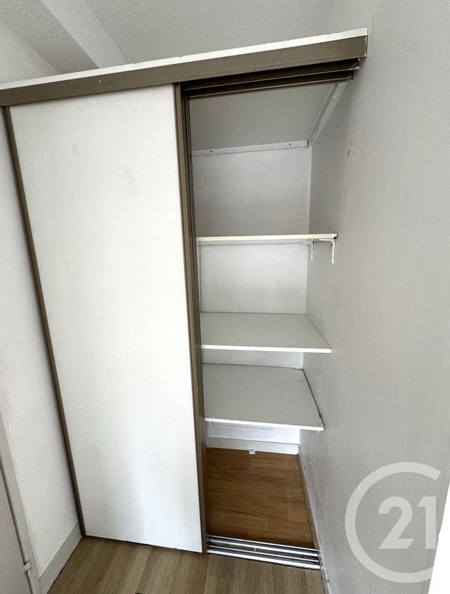 Appartement T2 à louer - 2 pièces - 46.0 m2 - TOULOUSE - 31 - MIDI-PYRENEES - Century 21 Lacroix Immobilier