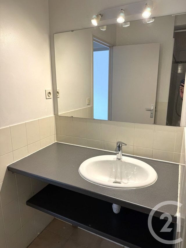 Appartement T2 à louer - 2 pièces - 46.0 m2 - TOULOUSE - 31 - MIDI-PYRENEES - Century 21 Lacroix Immobilier