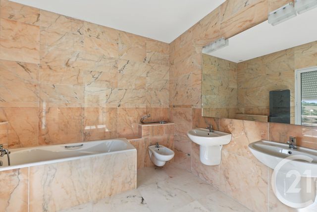 maison à vendre - 8 pièces - 383.0 m2 - L ISLE EN DODON - 31 - MIDI-PYRENEES - Century 21 Lacroix Immobilier