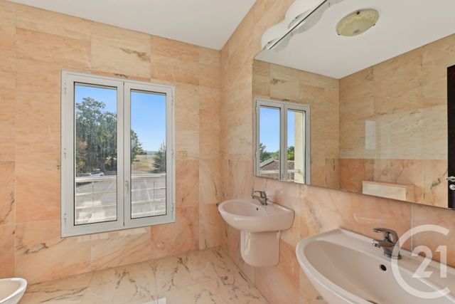 maison à vendre - 8 pièces - 383.0 m2 - L ISLE EN DODON - 31 - MIDI-PYRENEES - Century 21 Lacroix Immobilier